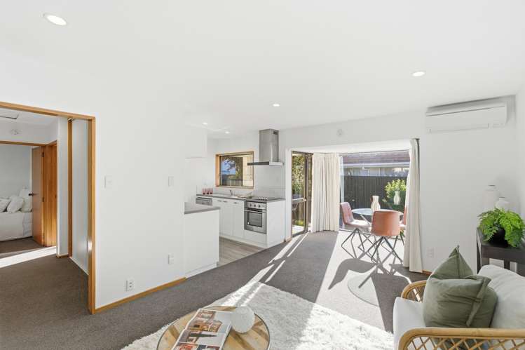 3/4 Broadbent Street_3