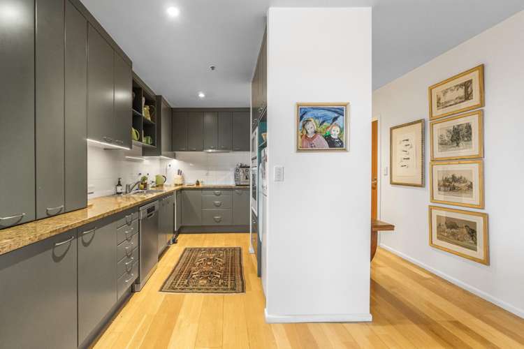 8d/8 Howe Street Freemans Bay_6