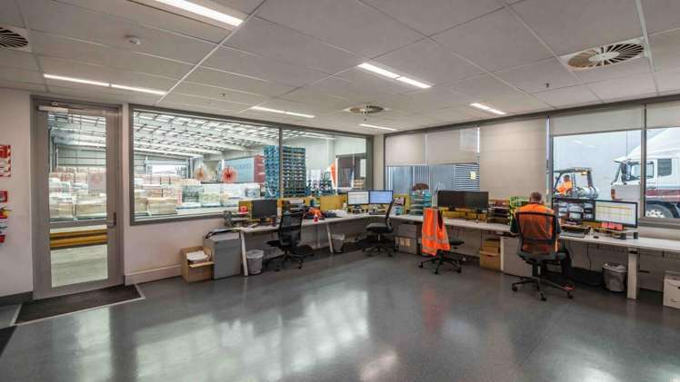 75 Seymour Street Hornby_16