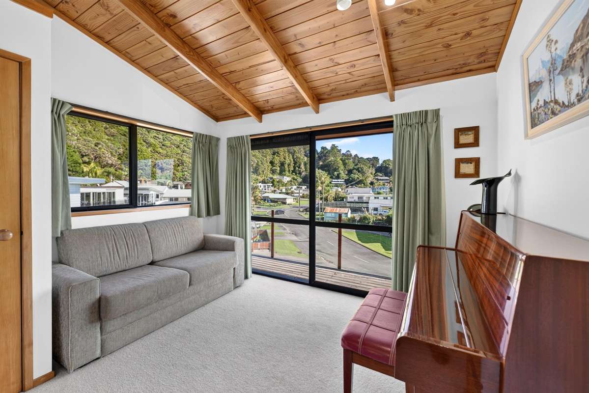 4 Davis Crescent_1