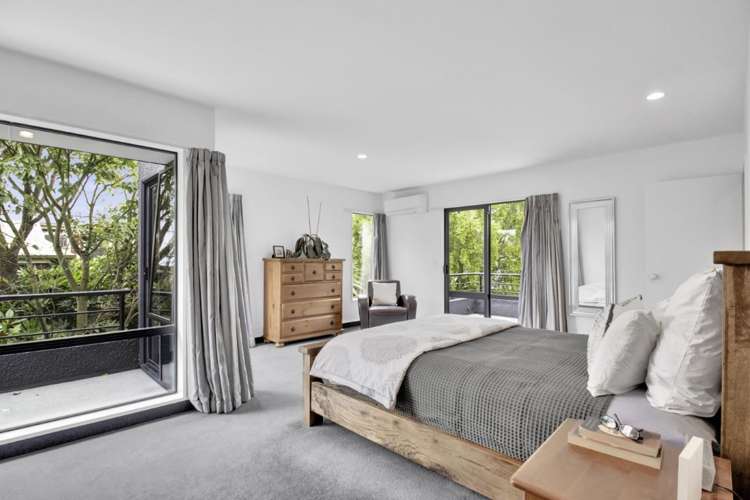 28 Huntingdon Place Avonhead Christchurch City Houses for Sale