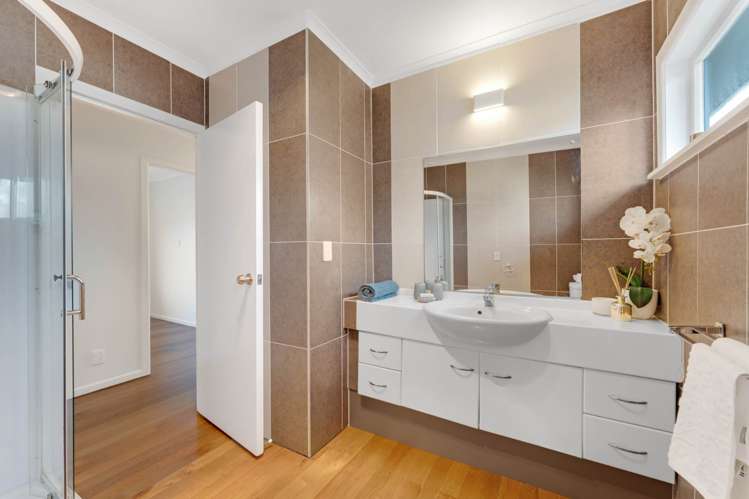 1 Lintaine Place Glen Innes_15