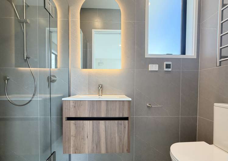 72 Huanui Drive Orewa_13