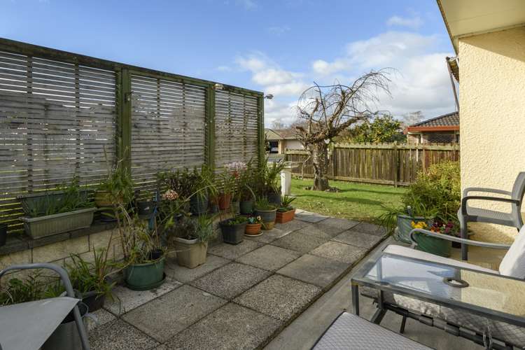 4 Edith Way Matua_13