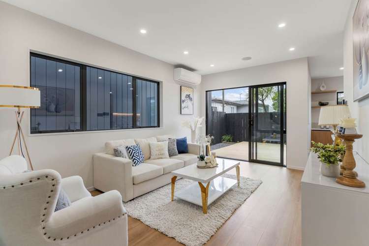 Lot 1-5/118 Chivalry Road Glenfield_26