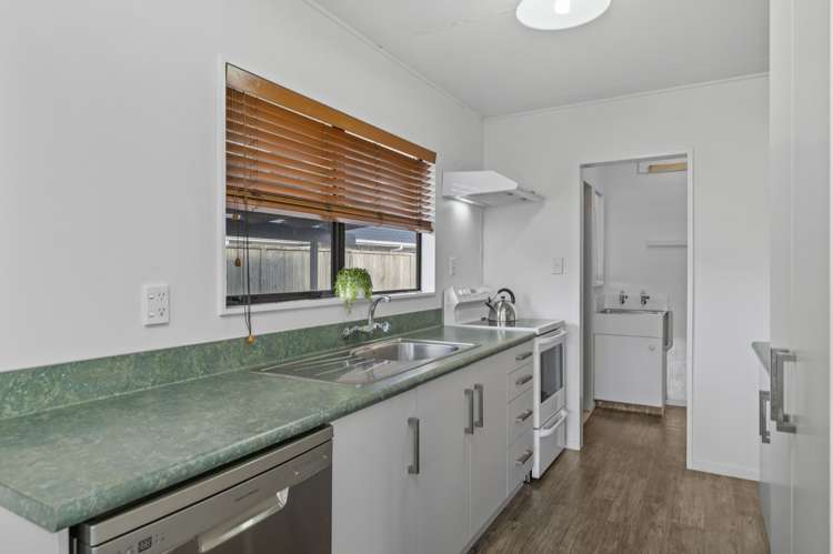 5 Brent Road Owhata_6