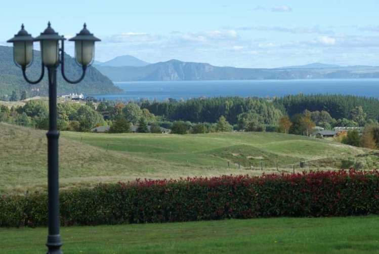 125 Hitiri Road Kinloch_1