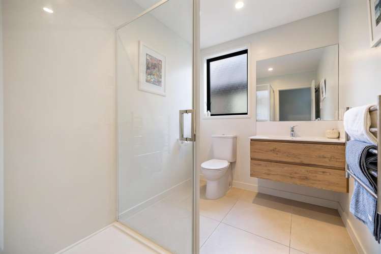 3 Mulholland Drive Jacks Point_15