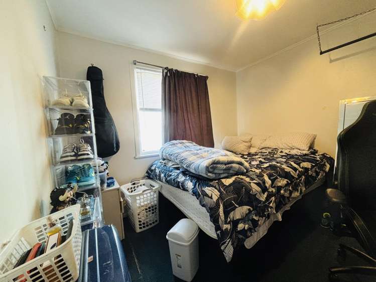 1/10 Chartwell Ave Glenfield_10