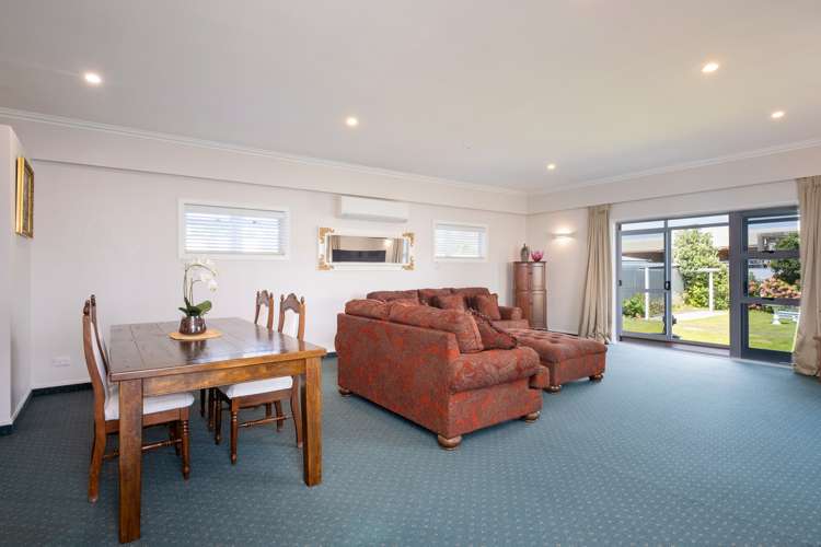 36 Nelson Crescent Napier South_5