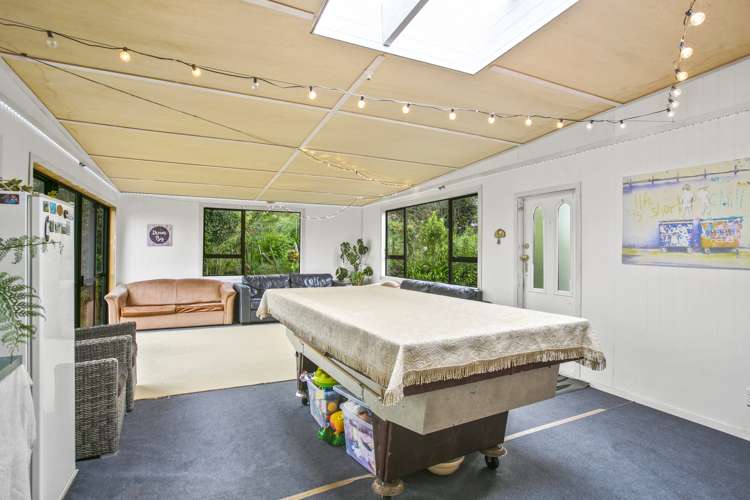 676 Upland Road Egmont Village_9