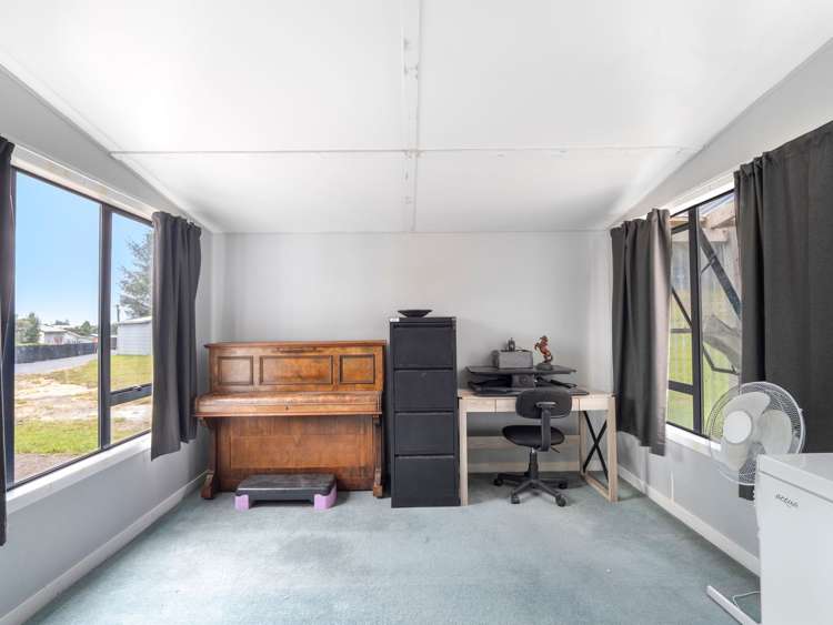 32 Matai Street Mamaku_9