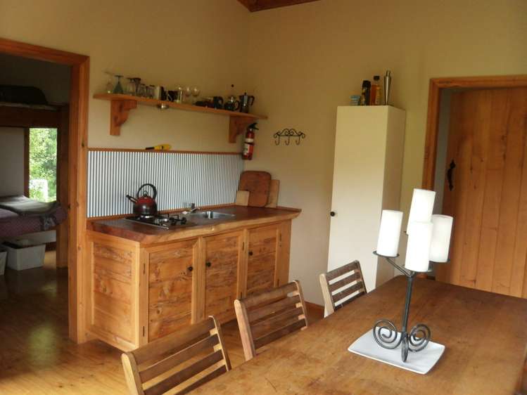 6 Dewe Road Catlins Surrounds_5