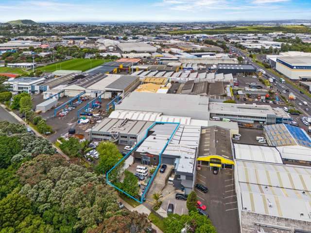 5 & 5A Beasley Avenue Penrose_1