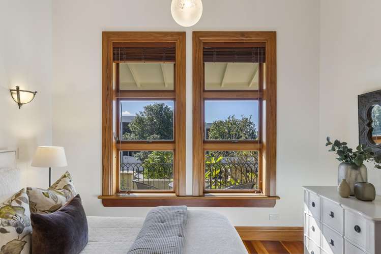 54 Sarsfield Street Herne Bay_10