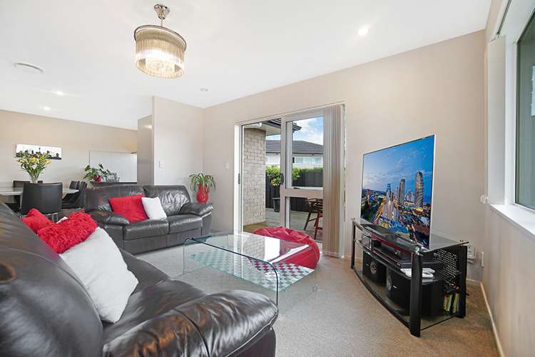 5 John Broad Place Flat Bush_19