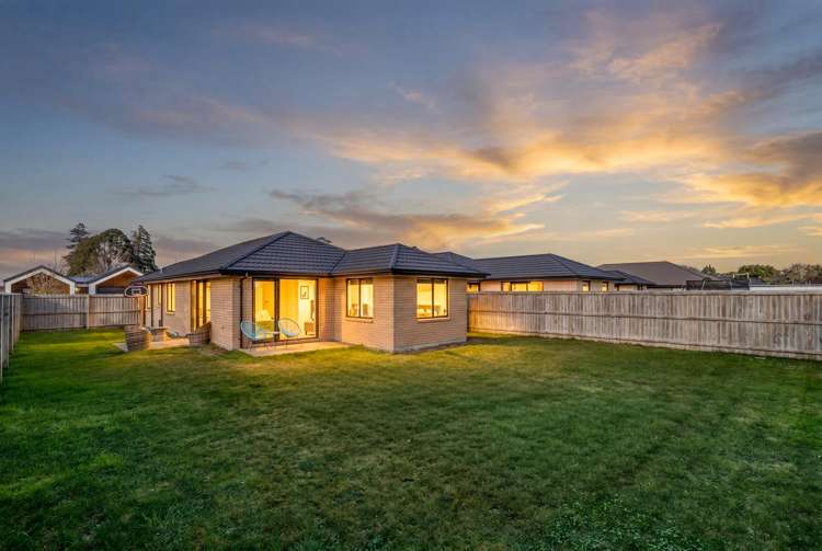 38 Tara Crescent Woodend_0
