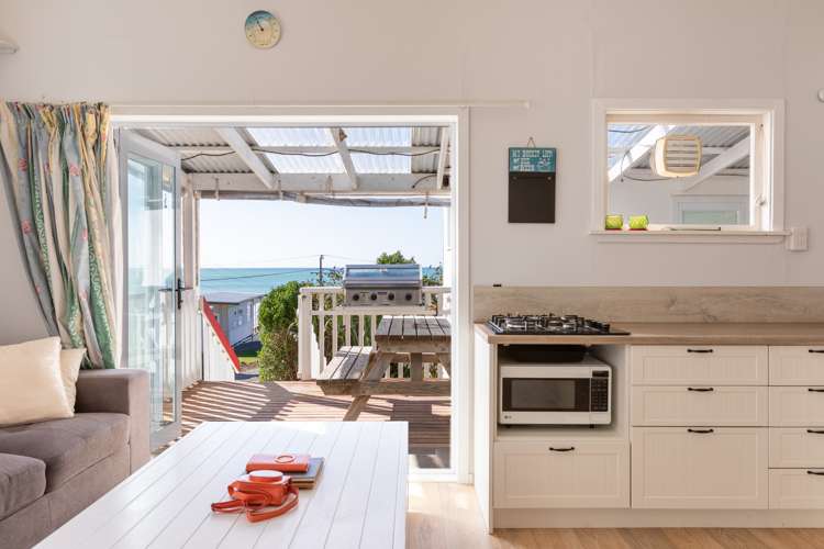 30A Akitio Esplanade_0
