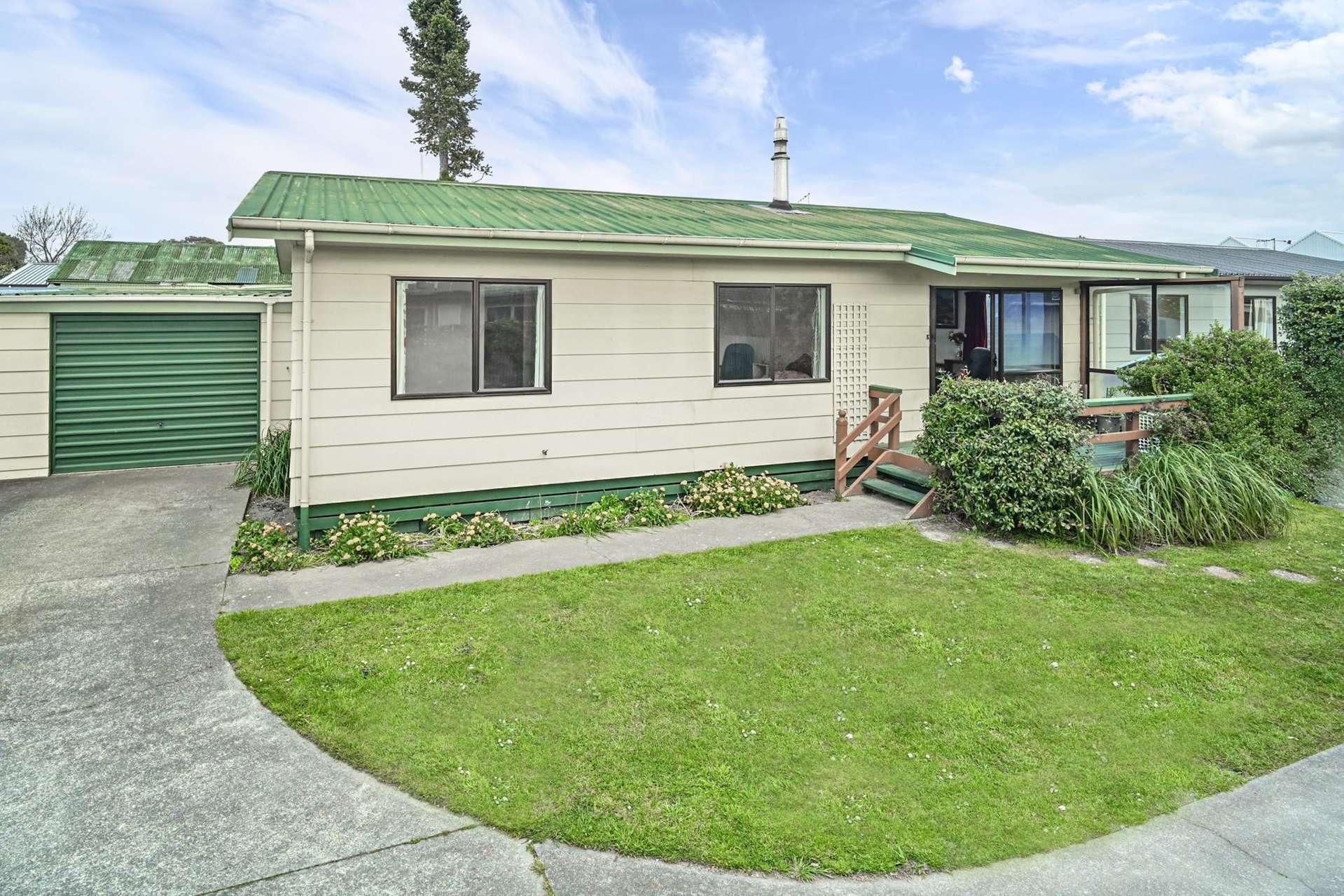 2/806 St Aubyn Street East Parkvale_0