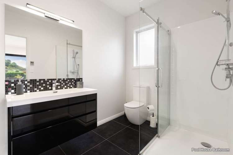 34 Niccone Place Bombay_18