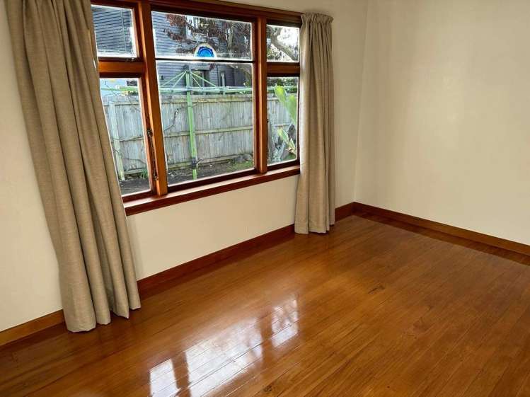 102 McCormacks Bay Road Mount Pleasant_5