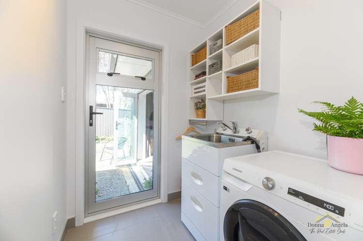 5 Tropicana Drive Mount Roskill_24