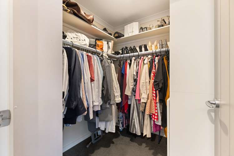 6 Trump Place Kelvin Grove_32