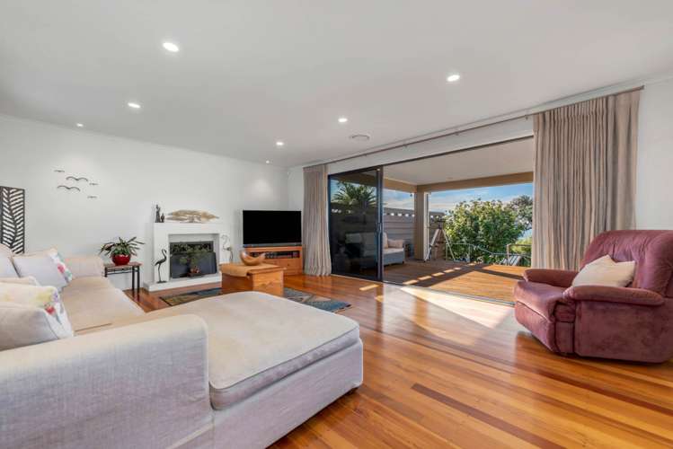 33 Pohutukawa Road Beachlands_13