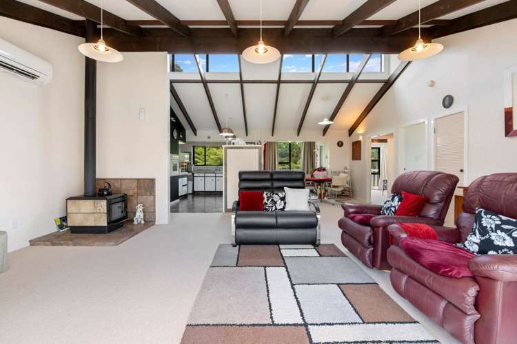 93 The Avenue Lucas Heights_11