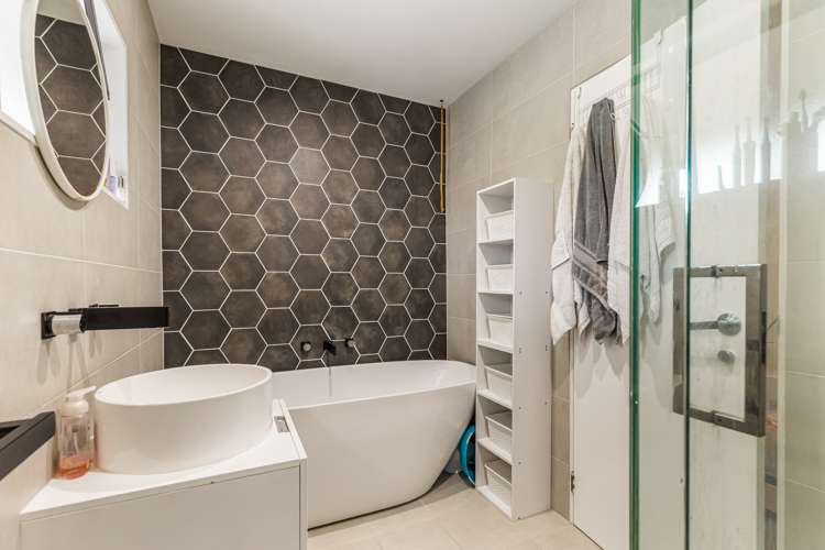 54 Sunnyvale Road Massey_17