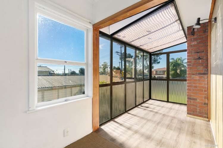 60 Lynwood Road New Lynn_11