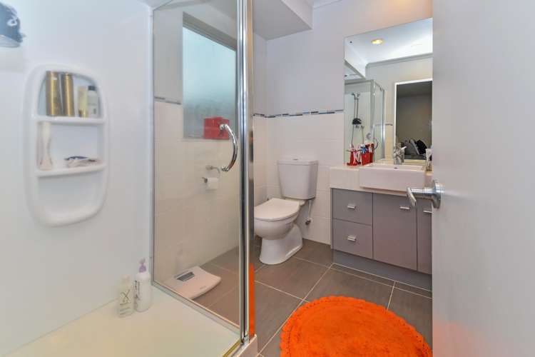 42 Stranraer Crescent Wattle Downs_23