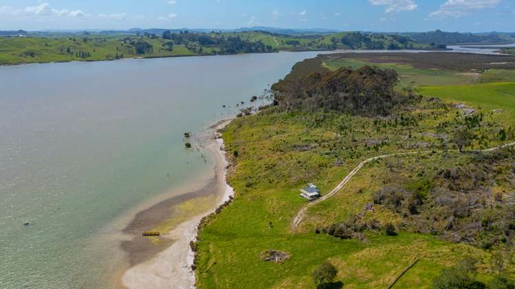 91 Beaver Road Wharehine_31