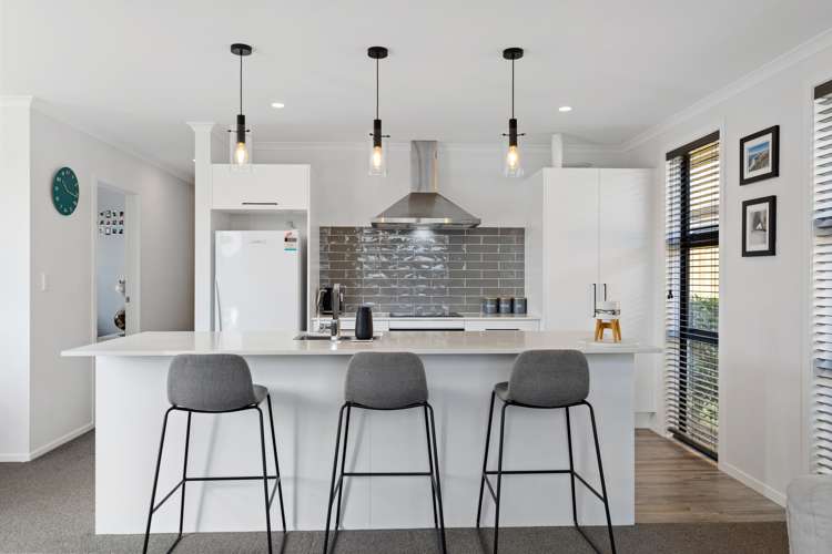 15 Crown Street Papamoa_8