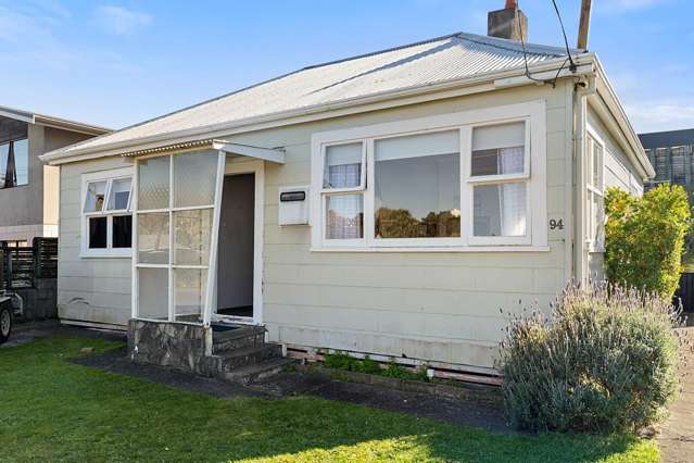 94 Young Street New Plymouth_1