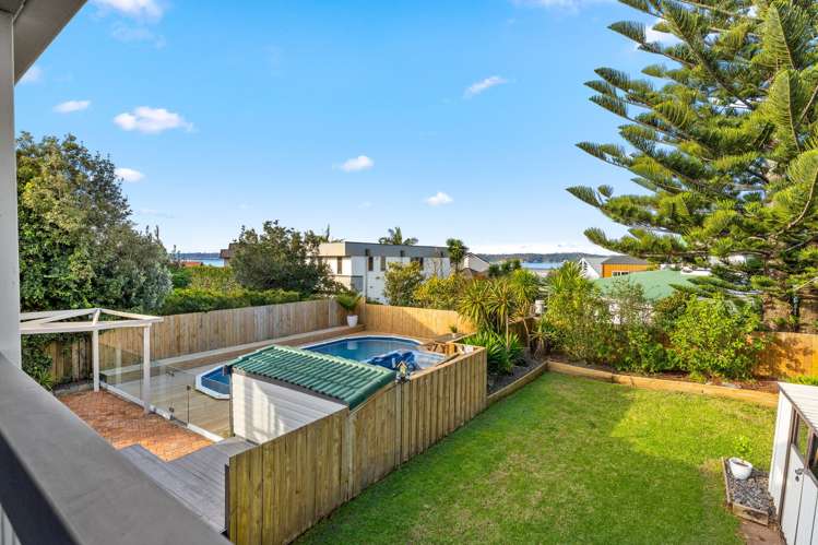 34 Spinnaker Drive Te Atatu Peninsula_27