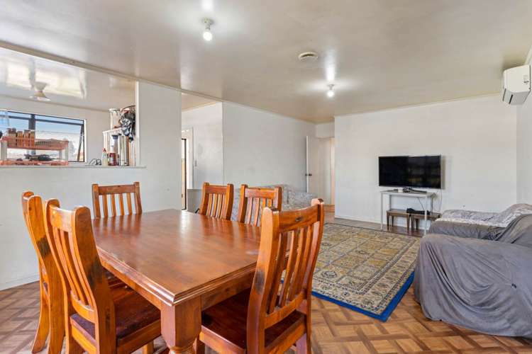 22 Coombe Avenue Otara_8