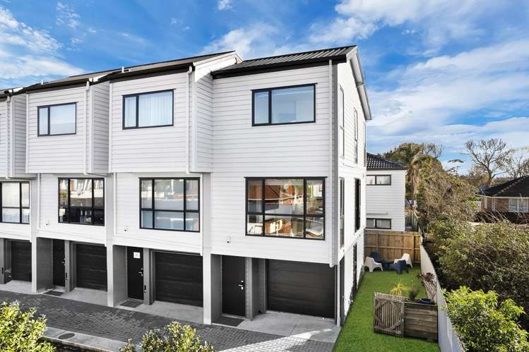 8/45 Dale Crescent Pakuranga_6
