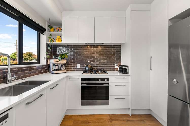 36 Bowen Street_4