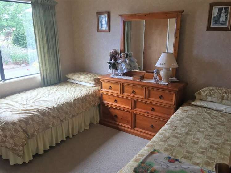 2 Holden Road Tikokino_9