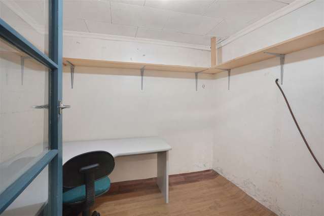 36 Wycola Avenue Hei Hei_4