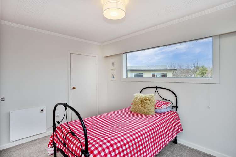 12 Cruickshank Crescent Rosedale_24