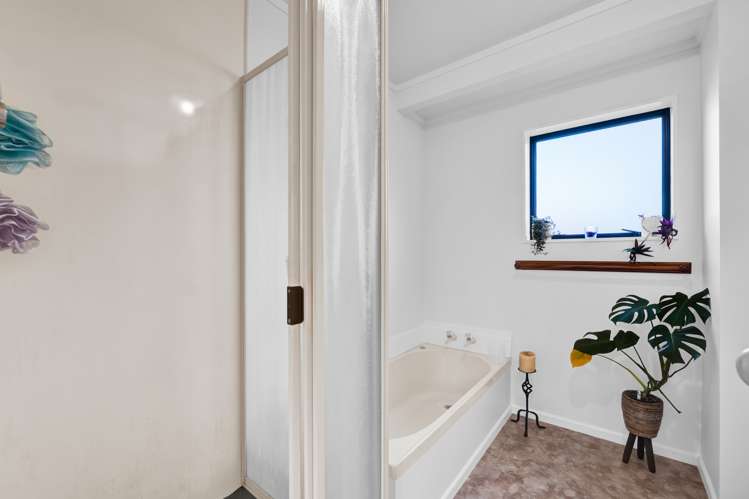 24 Poplar Grove Whalers Gate_18