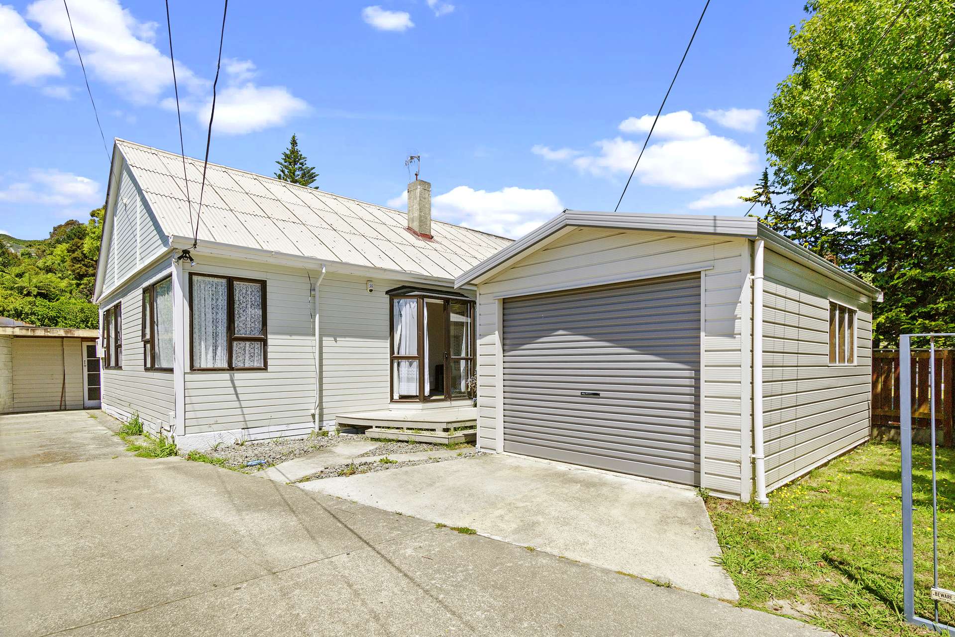 72 Waddington Drive Naenae_0