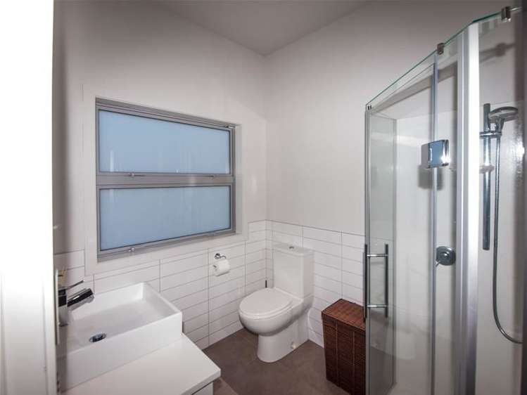 12 Edington Grove Churton Park_9