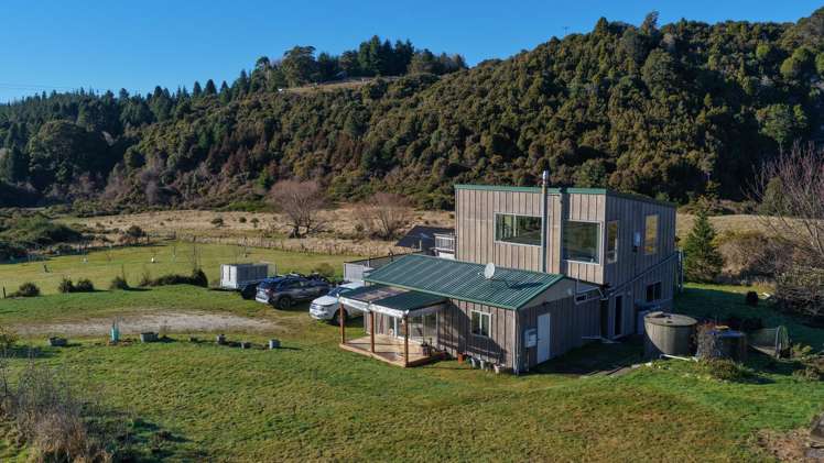 111 Bates Road Takaka Hill_32