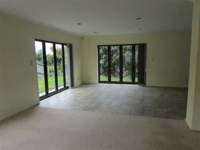 101 Alec Craig Way Gulf Harbour_2