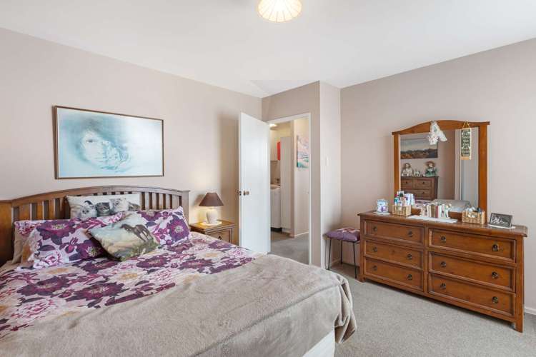 1/26 Hayton Road Wigram_8