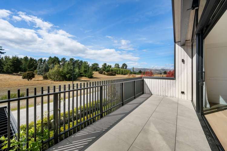 Unit 3, 58 Malvern Road Wanaka_11