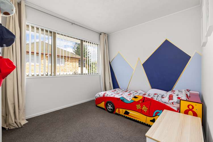 143 Bellevue Road Brookfield_12